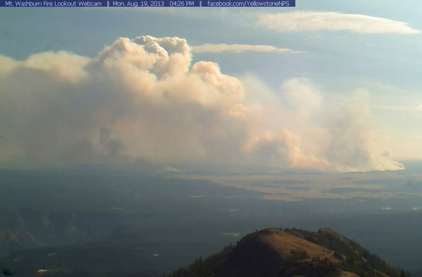 Photo of the Alum fire in Yellowstone National Park